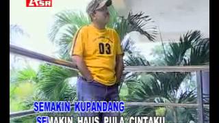 Dangdut  Yus Yunus  Gadis Malaysia [upl. by Nageem]