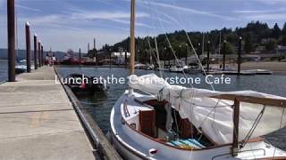 Marshall Sanderling Catboat sailing the Columbia River [upl. by Alekat875]