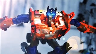 Transformers Stop motion  Prime VS Menasor 柯博文VS飛天虎 [upl. by Angeline455]