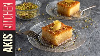 Greek Semolina Cake Ravani  Akis Petretzikis [upl. by Pammy816]