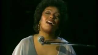 Roberta Flack  Killing me softly with his song 和訳付き [upl. by Lemmy693]