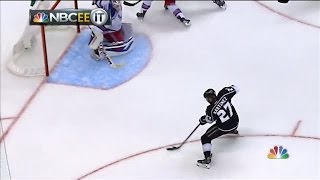 Alec Martinez wins the 2014 Stanley Cup for Los Angeles Kings in 2OT [upl. by Nadean815]