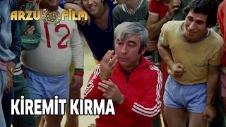 Hababam Sınıfı Sınıfta Kaldı  Kiremit Kırma [upl. by Eisenstark]