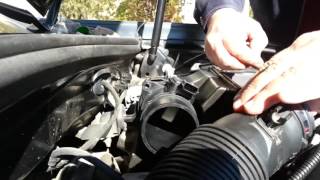 DACIA Duster 15 dCi  MAF Sensor Cleaning [upl. by Solorac]