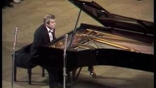 Emil Gilels  Live in Moscow 3  Beethoven Prokofiev Rachmaninov Scriabin BachSiloti  1977 [upl. by Noslen616]