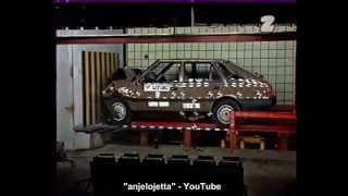 Polonez Caro test zderzeniowy z 1993 roku crash test [upl. by Jacquelyn389]