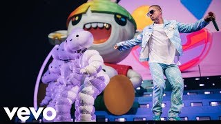 J Balvin Bad Bunny  LA CANCIÓN  EN VIVO [upl. by Euqinue]