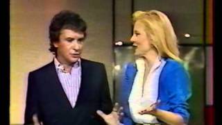 SYLVIE VARTAN  MICHEL SARDOU en duo quotLAtlantiquequot [upl. by Andee236]