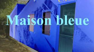 Cest une maison bleue [upl. by Netsirk]