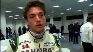 El piloto francés Jules Bianchi falleció después de estar internado nueve meses [upl. by Annaili866]