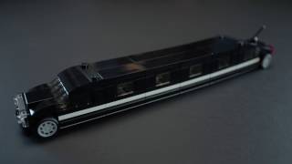 How to Build a Limousine  LEGO Creator  Building Tips [upl. by Pulcheria]