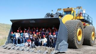 LeTourneau L2350  The Biggest Wheel Loader in The World [upl. by Ahseiyn]