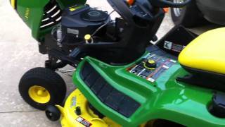 John Deere X300  Short overview [upl. by Hawkins]