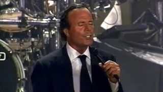 Julio Iglesias  Se Mi Lasci Non Vale Live in Italy 2001 [upl. by Carney300]