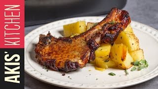 Greek lemon Roasted Pork Chops  Akis Petretzikis [upl. by Sosna]