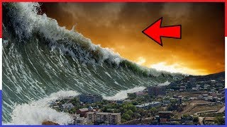 Top 5 Grootste Tsunamis uit de Geschiedenis [upl. by Ocinemod]