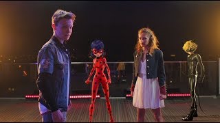 CLIP OFFICIEL quotMiraculousquot 🐞 Lou amp LenniKim  quotMiraculousquot [upl. by Woolson]