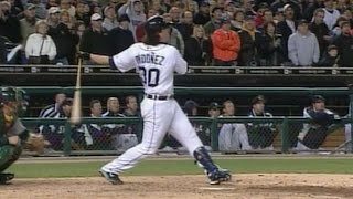 2006 ALCS Gm4 Magglio Ordonezs homers tie it in 6th wins it in 9th [upl. by Jahdol532]