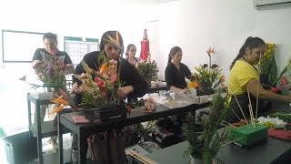 Clases de Arreglos Florales por Floristas de Mexico [upl. by Barmen]