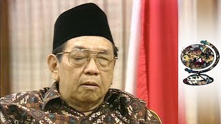 An Interview With Abdurrahman Wahid President of Indonesia 2001 [upl. by Eiuol]