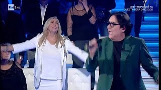 Renato Zero canta quotI migliori anni della nostra vitaquot  Domenica in 25112018 [upl. by Assertal]