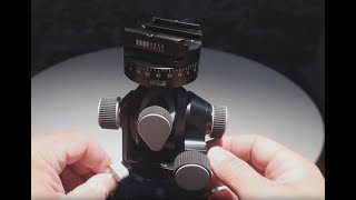 Arca Swiss D4 Geared Tripod Head Classic  UNBOXING [upl. by Waldon]