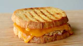 TUNA MELT RECIPE  How to make Cheesy Tuna Sandwich [upl. by Quint]