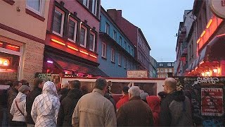 Herbertstrasse el barrio rojo de Hamburgo [upl. by Marx]