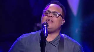 Jesus Es El Centro  Israel Houghton En vivo [upl. by Blisse]