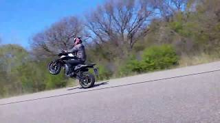 How to wheelie Ktm Duke 790 Wheelie Lesson Ixrace [upl. by Suoivatnom92]